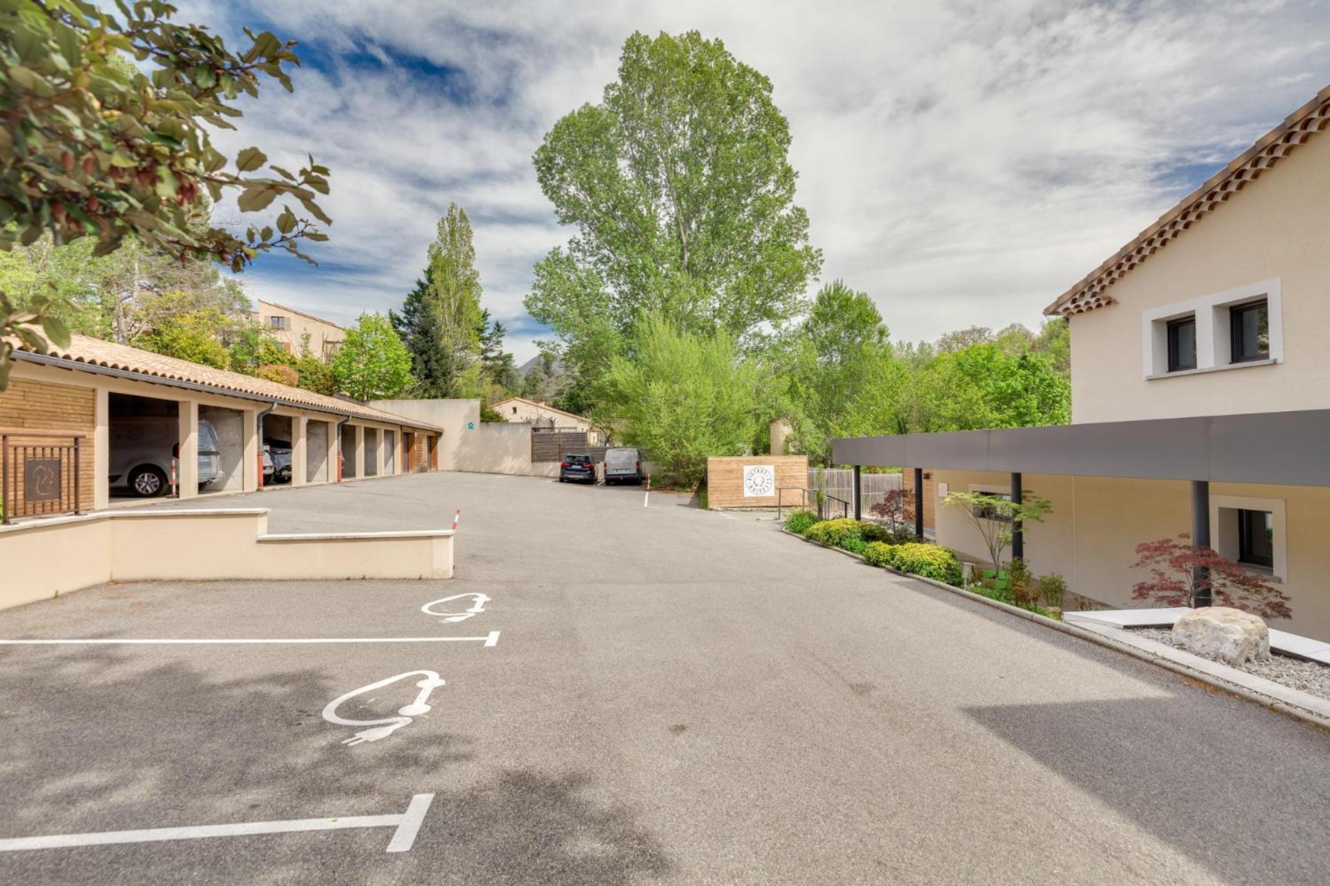 La Cachette Hotel 4*